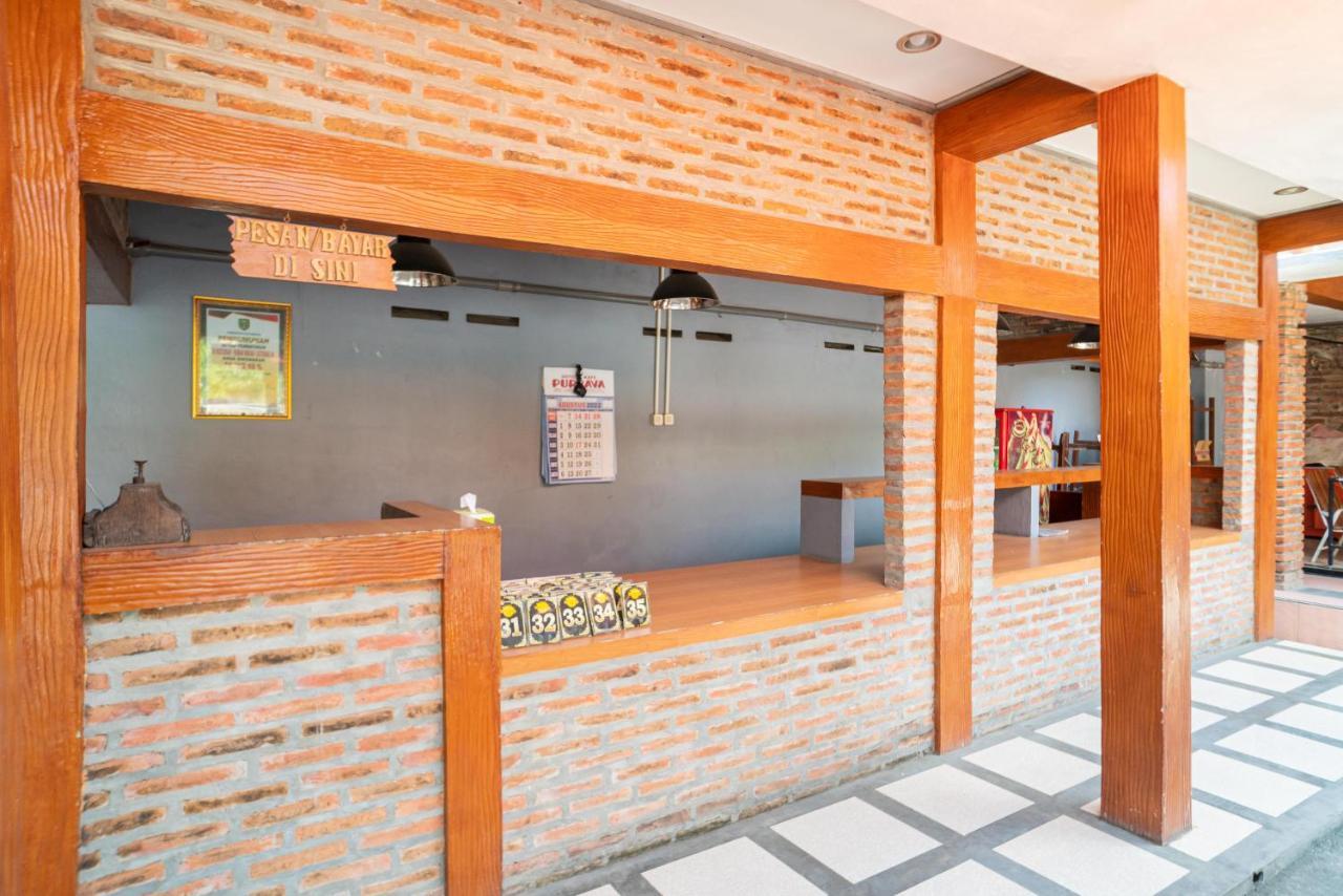 מלון Reddoorz @ Panglima Sudirman מדיון מראה חיצוני תמונה